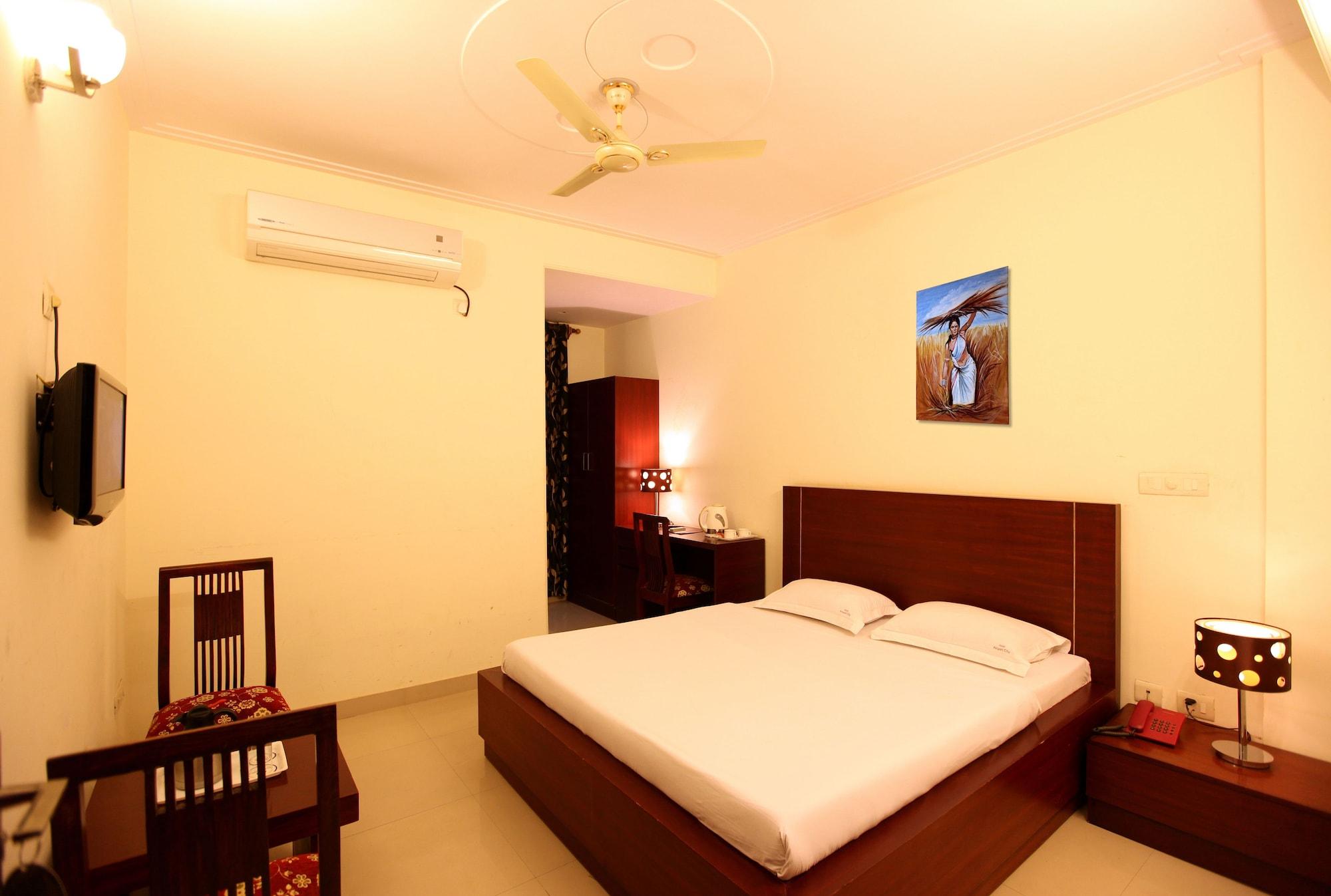 Hotel Airport City New Delhi Bagian luar foto